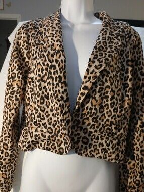 Pre-loved Women's Leopard Print Women's Cropped Blazer Jacket - Tan Black.